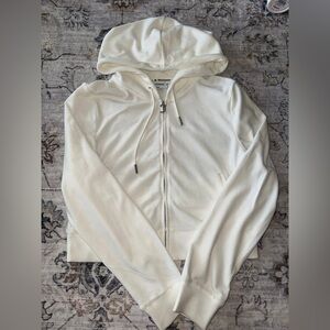 Juicy couture XL white velour hoodie cropped